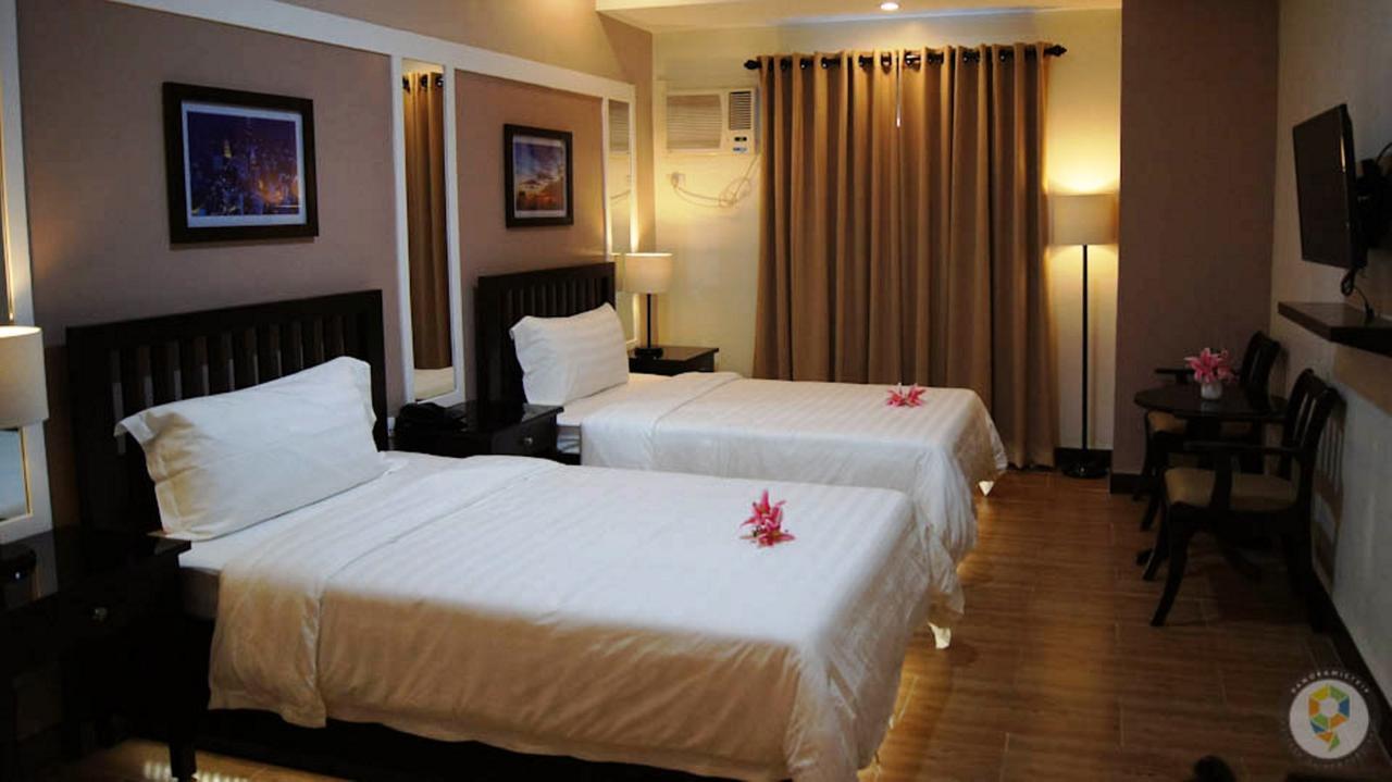 Prime City Resort Hotel Angeles Exteriér fotografie