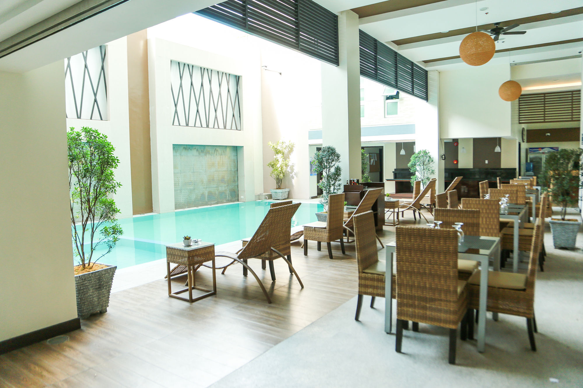 Prime City Resort Hotel Angeles Exteriér fotografie